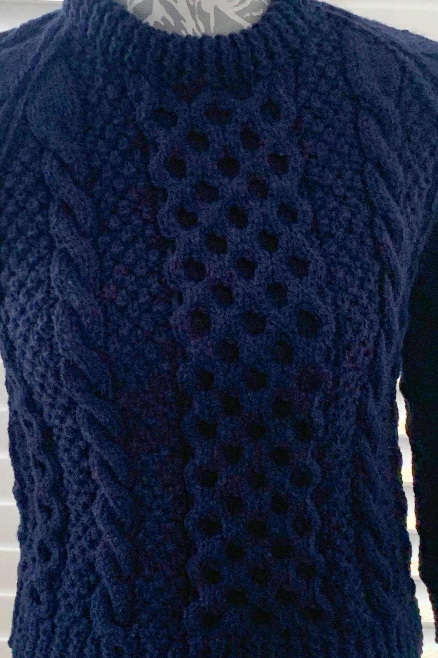 Small Adult - Childs Sweater - Aran Round Neck