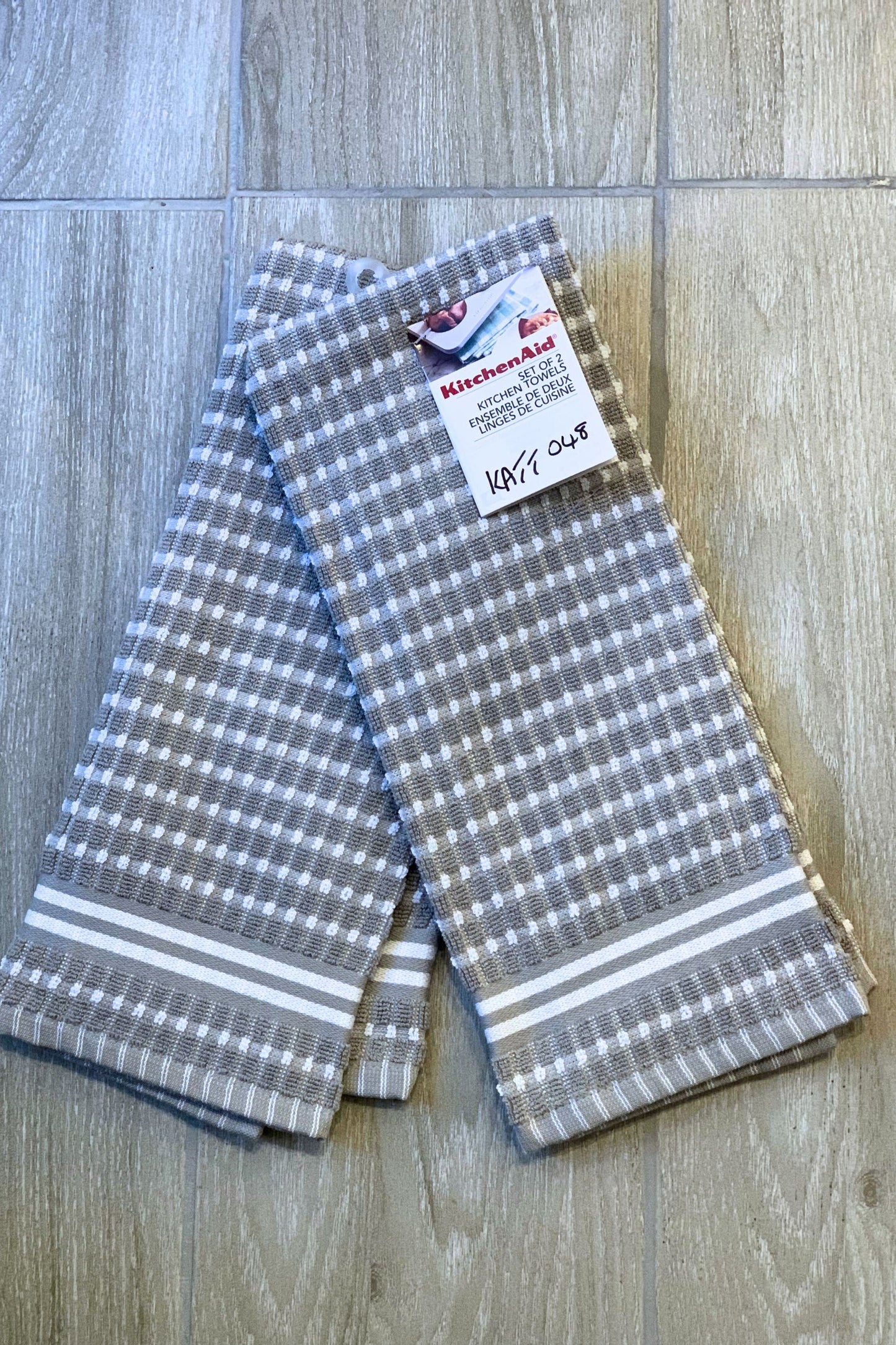 New KitchenAid Tea-Towels x2 Light Grey with White Dots