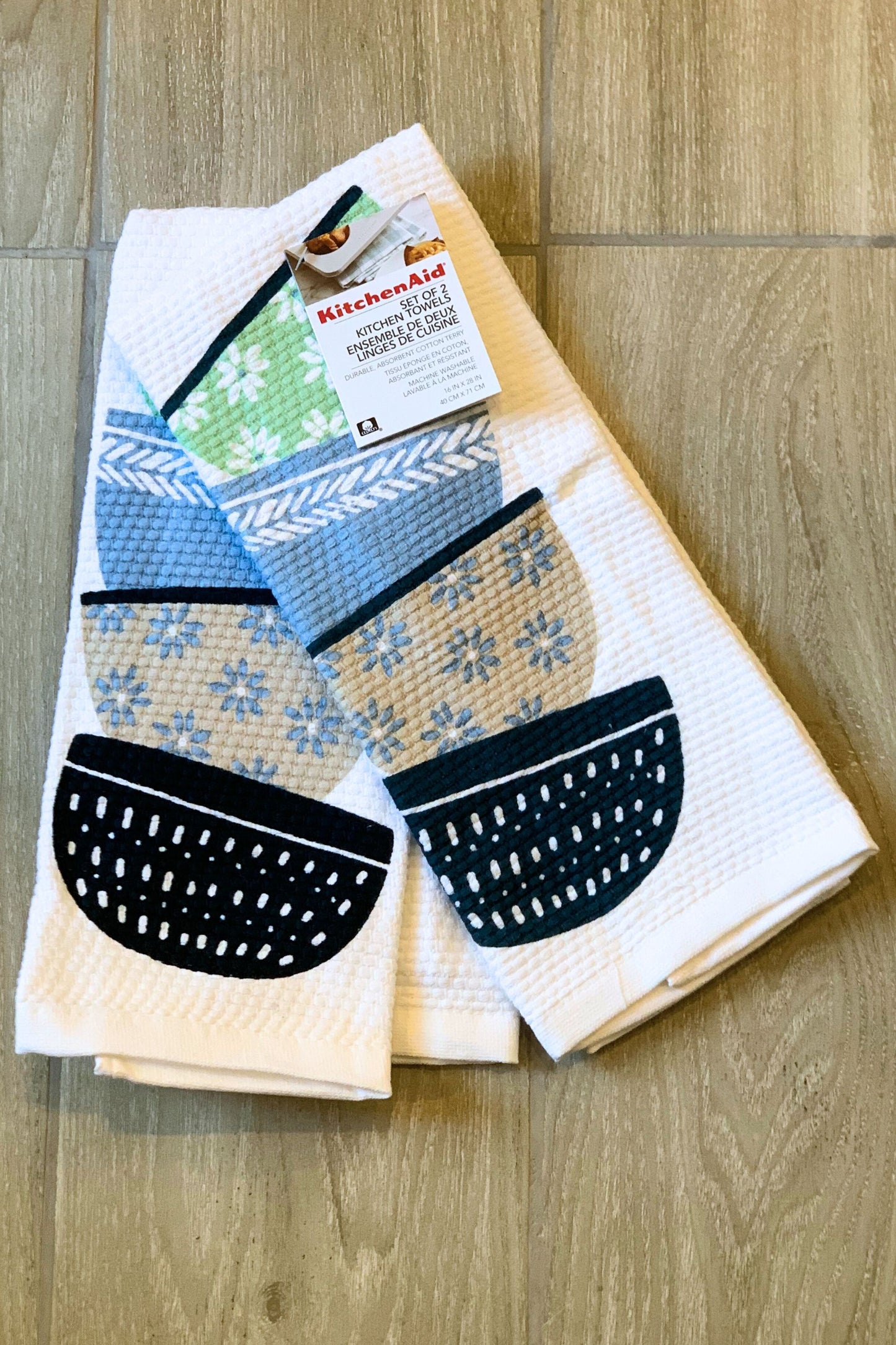 New KitchenAid Tea-Towels x2 Bowls