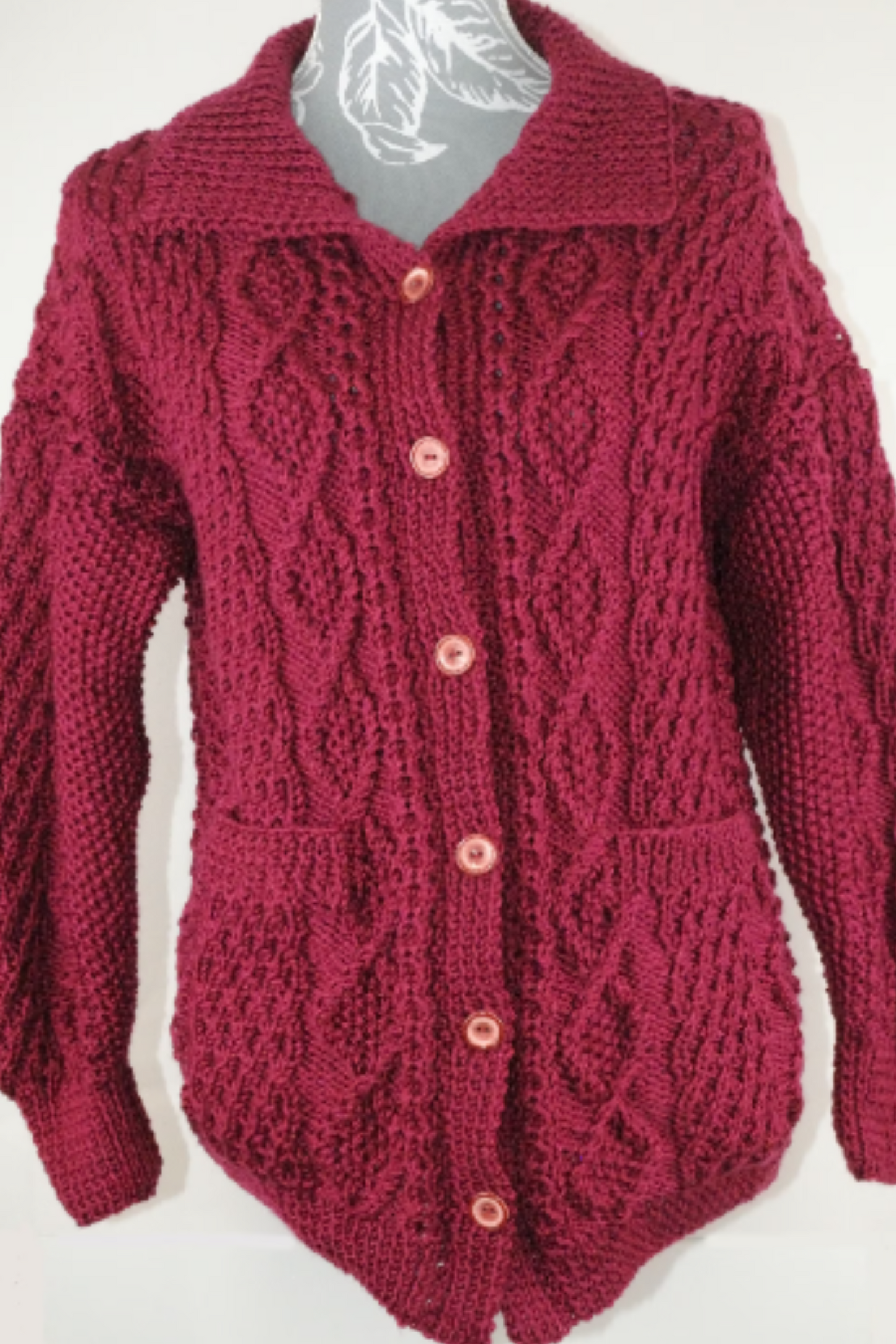 Ladies Soft Aran Jacket type Cardigan with Collar (32/34". UK 12)