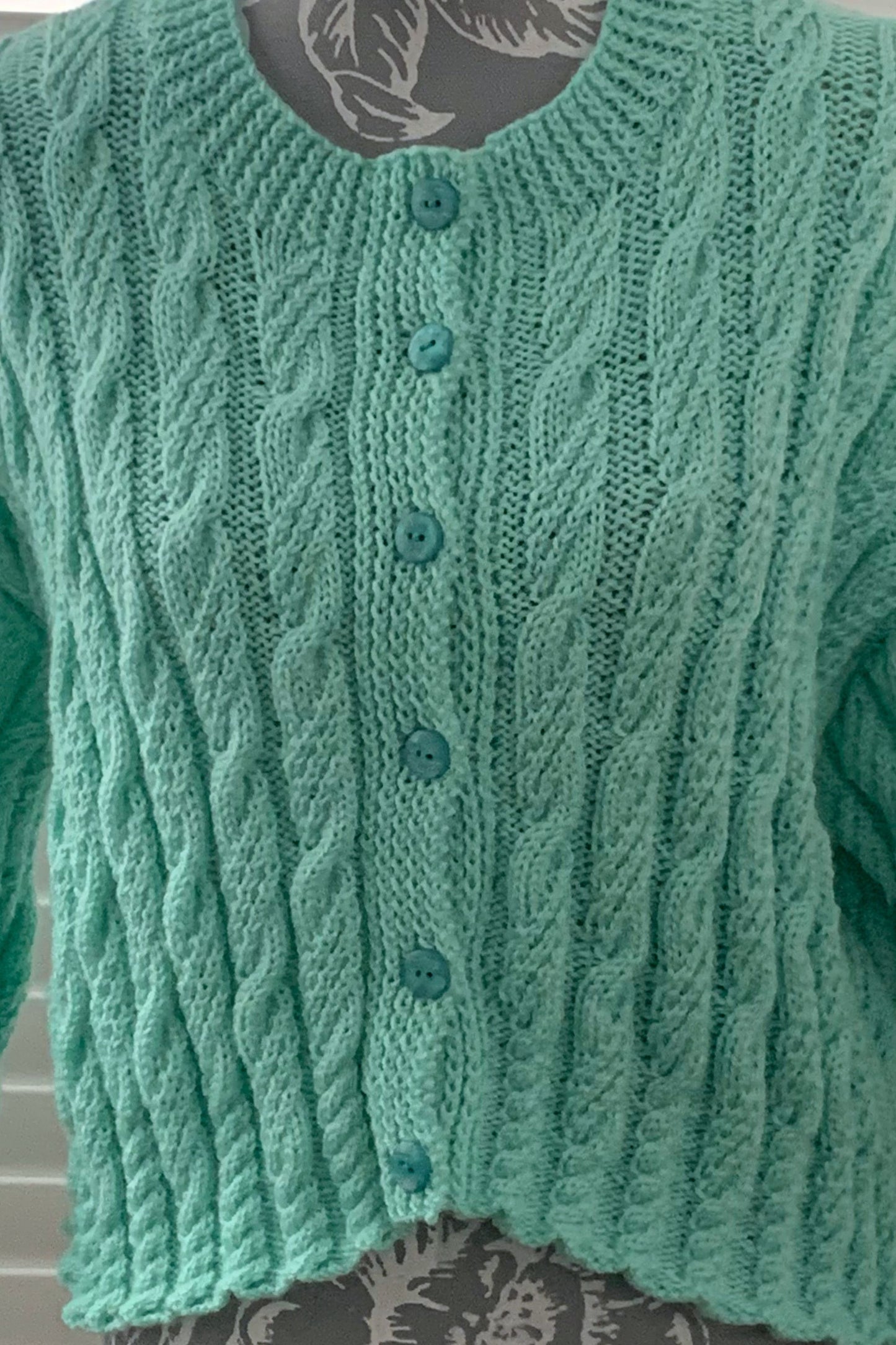 Ladies Short Length Cable Cardigan UK 14 - Mint Green