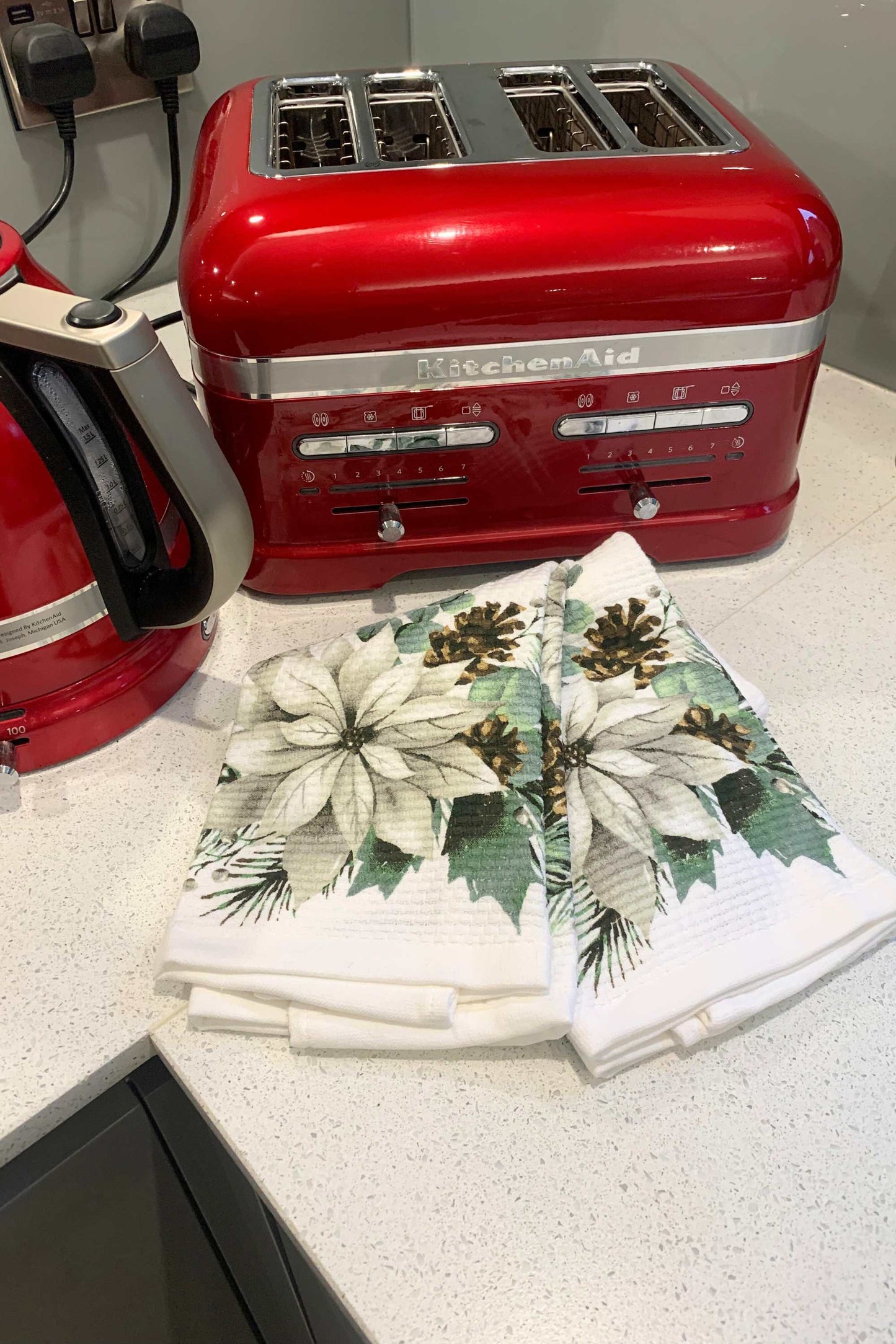 New KitchenAid Tea-Towels x2 Winter Flowers