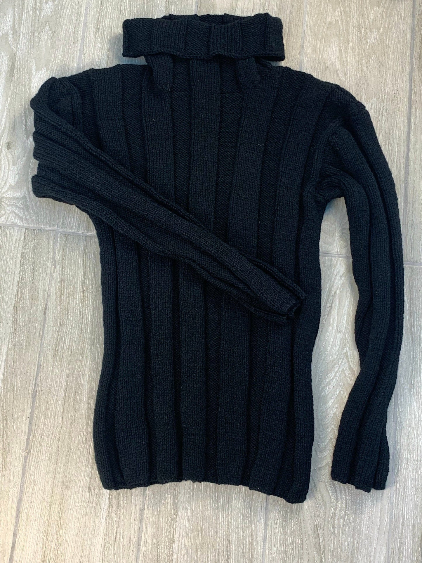 Male Roll Neck Sweater DK - Black 40/42" (Large)