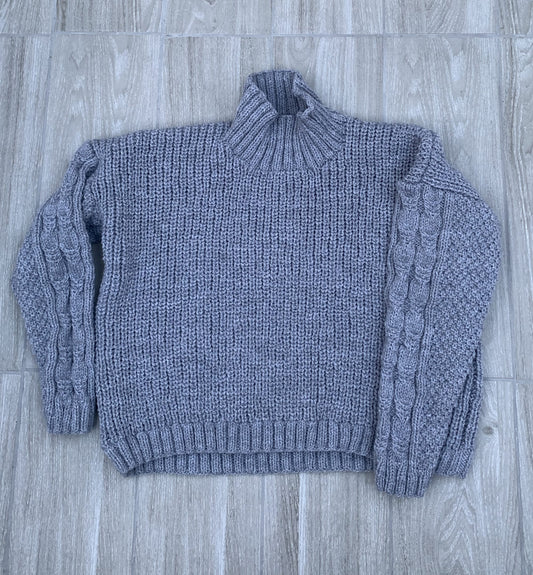 Ladies Oversize Sweater with Cable Panel on Sleeves, Aran, Celtic Grey, 36/38" (Medium)