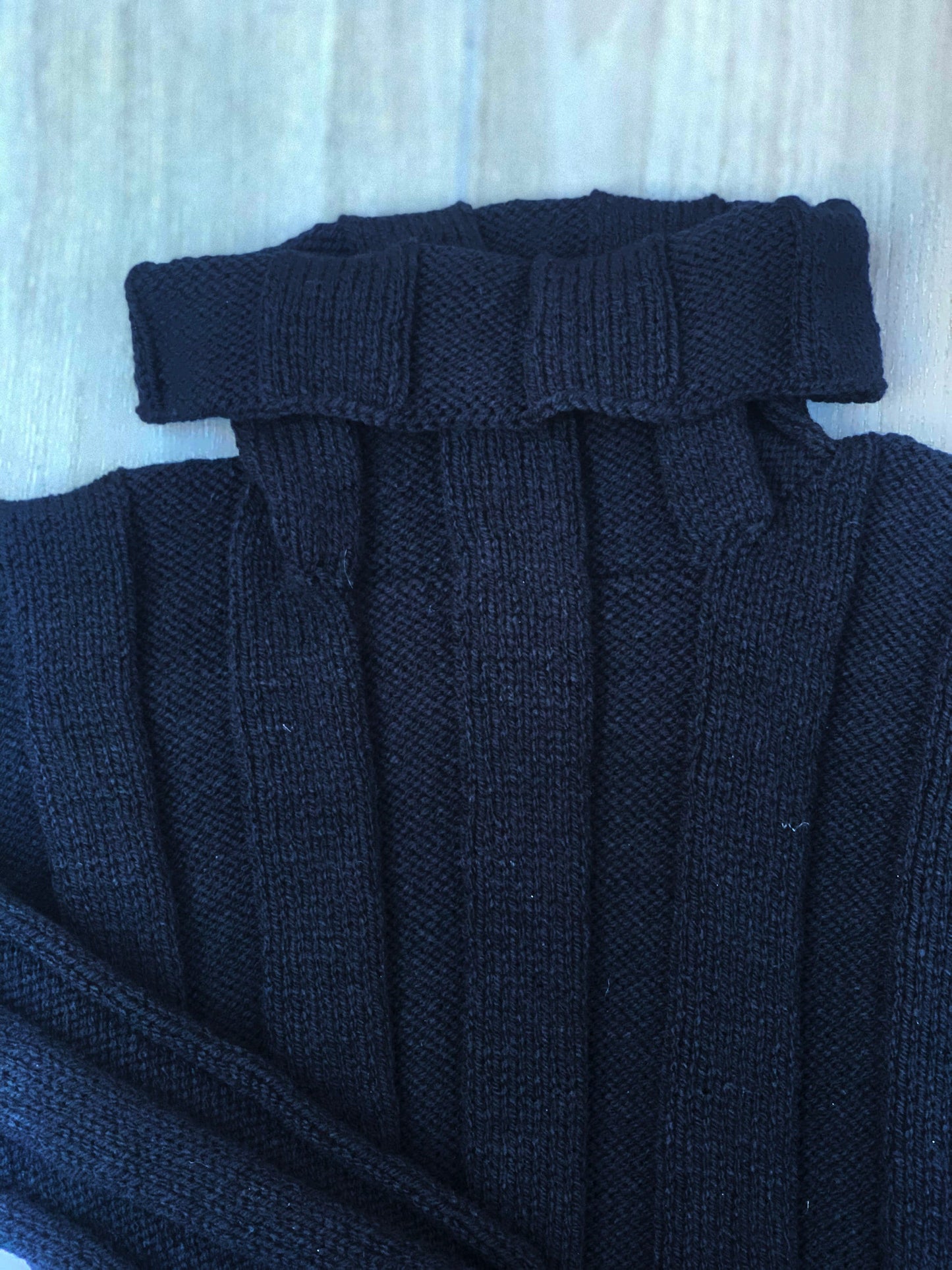 Male Roll Neck Sweater DK - Black 40/42" (Large)