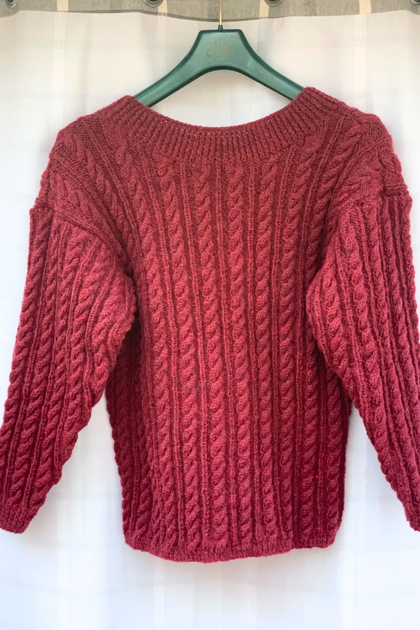 New Ladies Cable Ribbed Sweater (UK12) in Tayberry