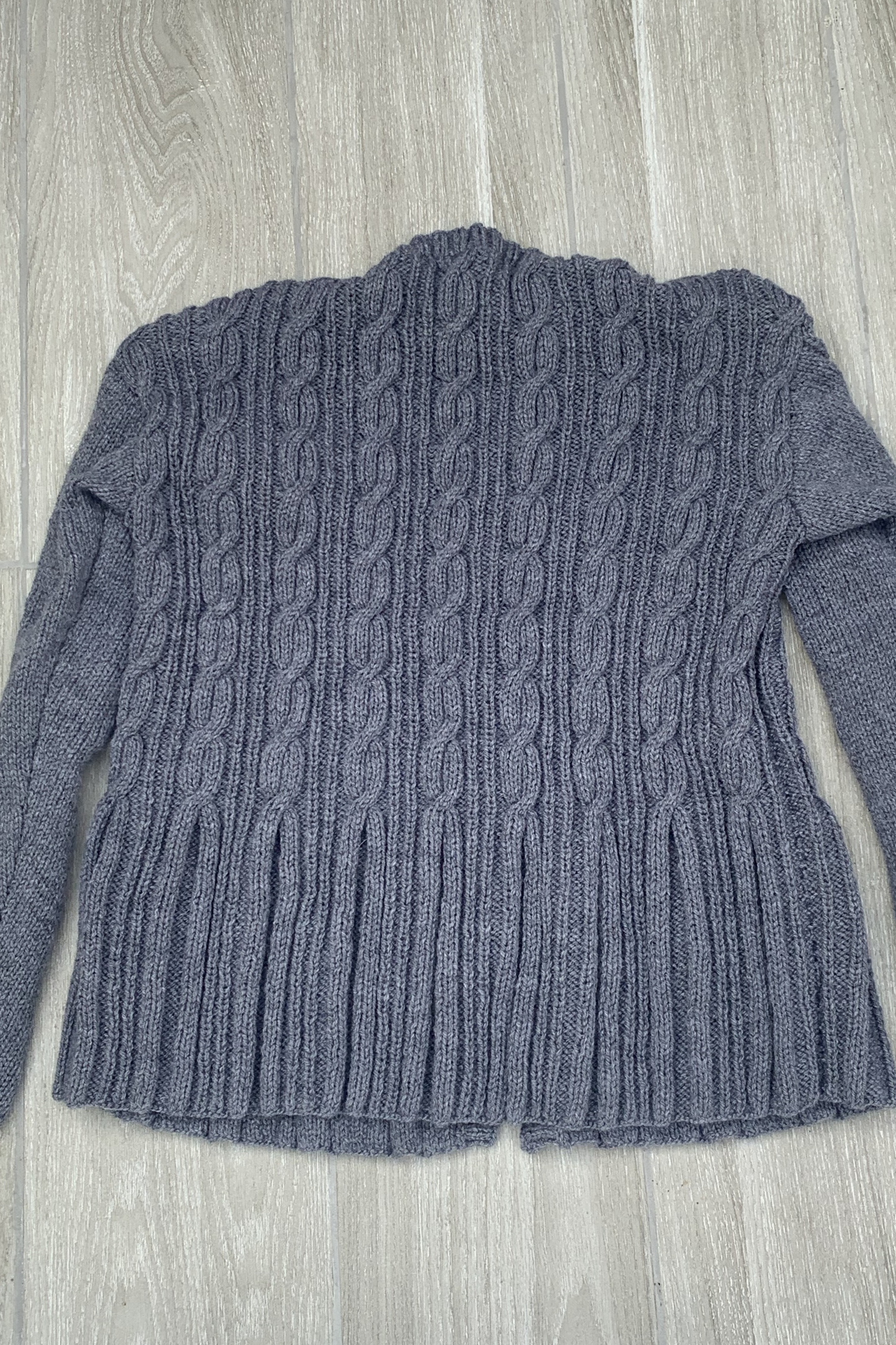 Ladies Round Neck Cardigan - Grey (UK 12 32"/34" chest)